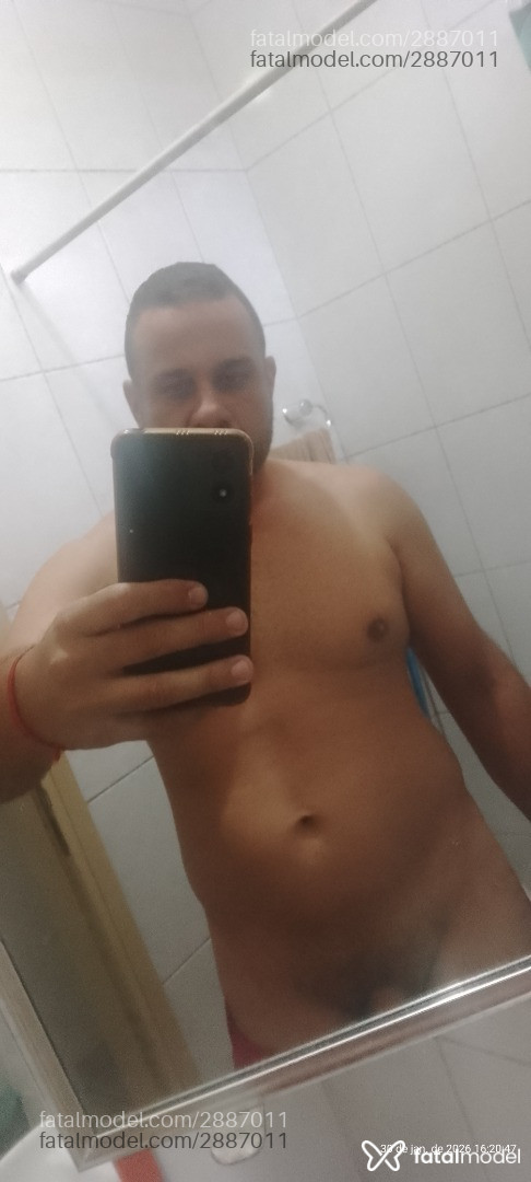 Acompanhante homem morena (o) de olhos castanhos em Virtual - Jullian
