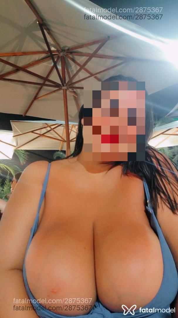 Acompanhante mulher morena (o) de olhos castanhos em Virtual - Manuela