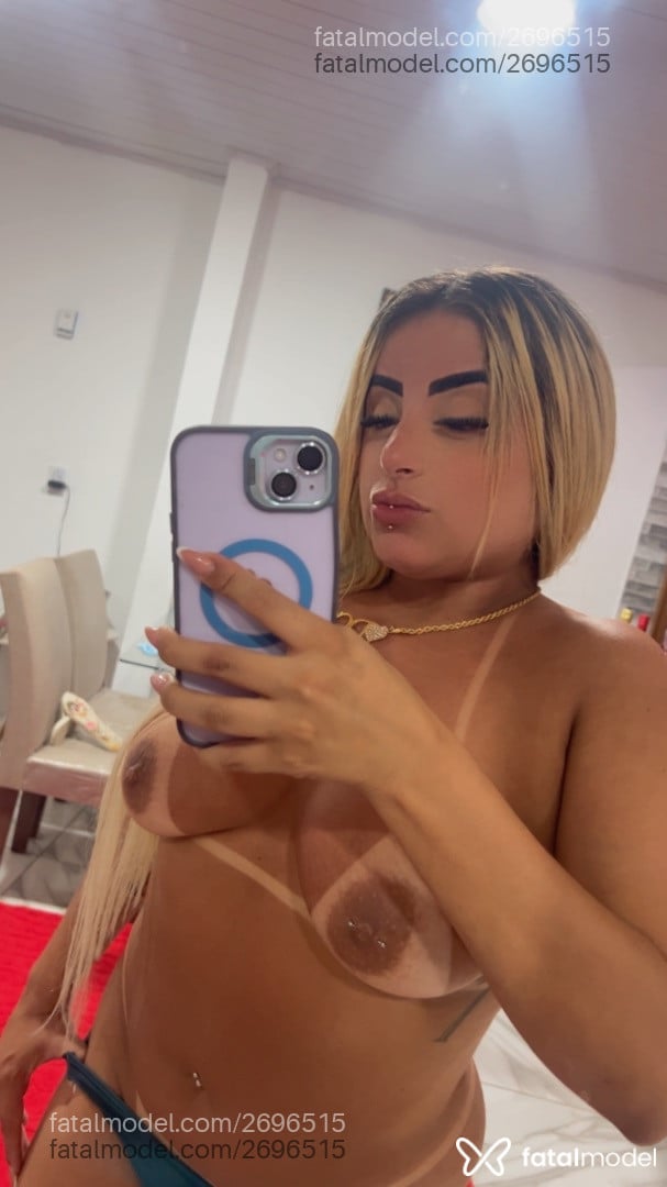 Acompanhante mulher loira (o) de olhos castanhos em Tatuí - Lavinia
