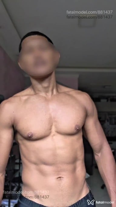 Acompanhante homem morena (o) de olhos castanhos em Belém Acompanhante homem morena (o) de olhos castanhos em Belém - Caioh