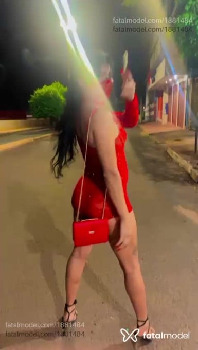 Acompanhante mulher morena (o) de olhos castanhos em Rio Verde Acompanhante mulher morena (o) de olhos castanhos em Rio Verde - Pipokety