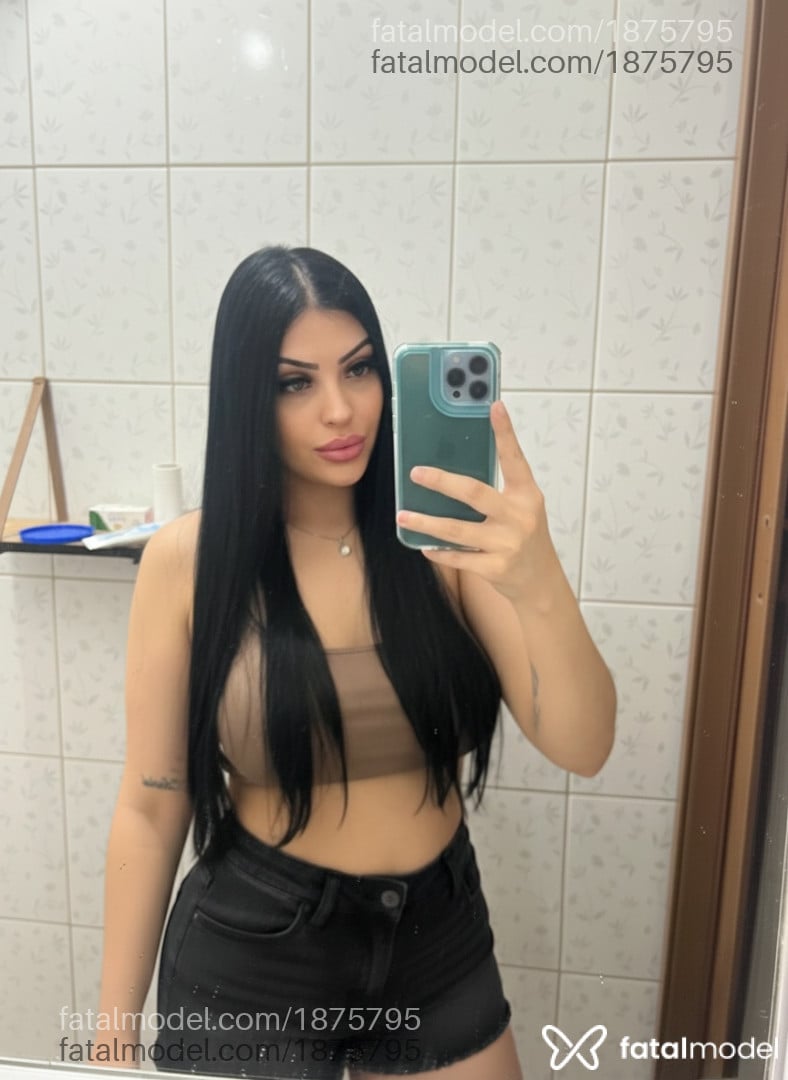 Acompanhante mulher morena (o) de olhos pretos em Ponta Grossa - Stefania