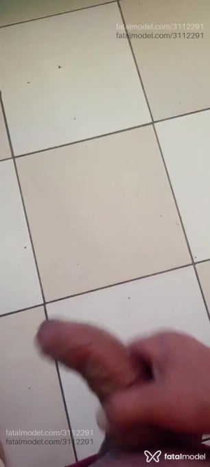 Acompanhante homem com cabelo castanho de olhos castanhos em Foz do Iguaçu - Bonytão