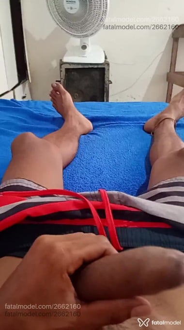 Acompanhante homem morena (o) de olhos pretos em Natal Acompanhante homem morena (o) de olhos pretos em Natal - Ramon