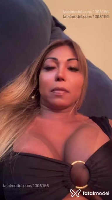Acompanhante travesti loira (o) de olhos castanhos em Rio Verde Acompanhante travesti loira (o) de olhos castanhos em Rio Verde - NANDINHA