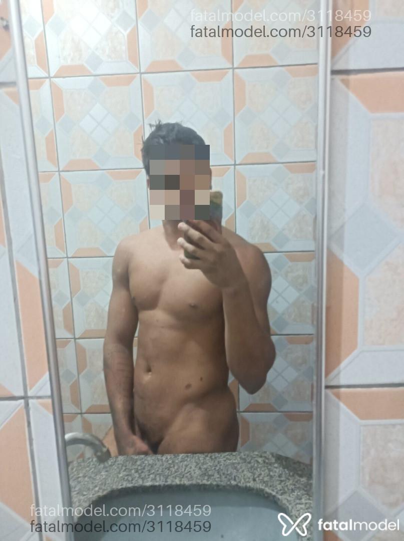 Acompanhante mulher morena (o) de olhos pretos em Virtual - Rafael