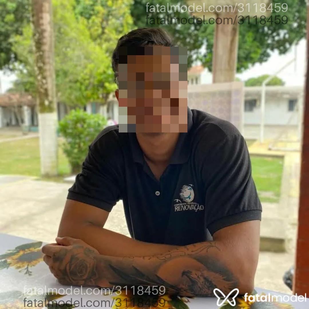 Acompanhante mulher morena (o) de olhos pretos em Virtual Acompanhante mulher morena (o) de olhos pretos em Virtual - Rafael