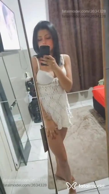 Acompanhante mulher com cabelo castanho de olhos castanhos em Coronel Fabriciano Acompanhante mulher com cabelo castanho de olhos castanhos em Coronel Fabriciano - Bia Ferrari