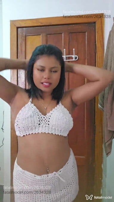 Acompanhante mulher com cabelo castanho de olhos castanhos em Coronel Fabriciano Acompanhante mulher com cabelo castanho de olhos castanhos em Coronel Fabriciano - Bia Ferrari