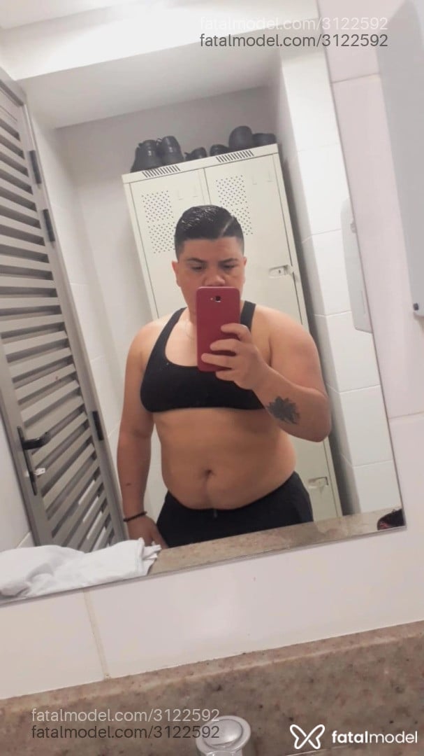 Acompanhante homem trans morena (o) de olhos pretos em Porto Alegre - Theylor