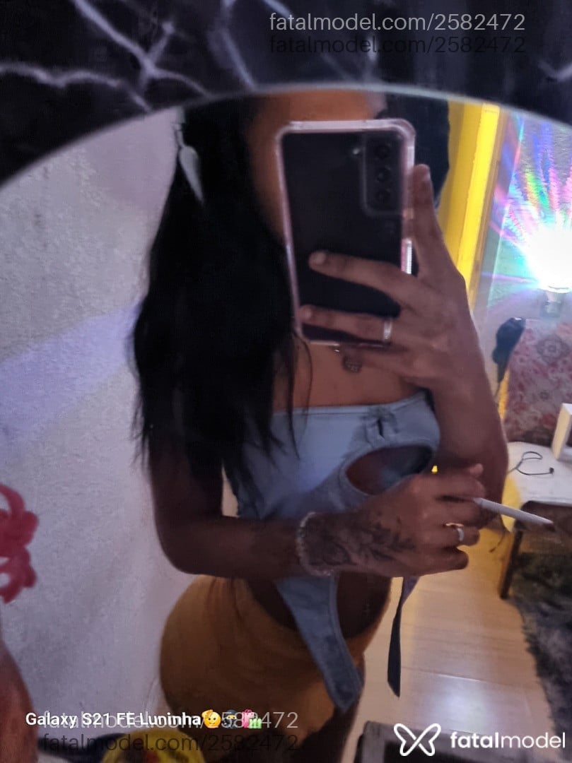 Acompanhante mulher trans com cabelo castanho de olhos pretos em Rio de Janeiro - Luninhabjs