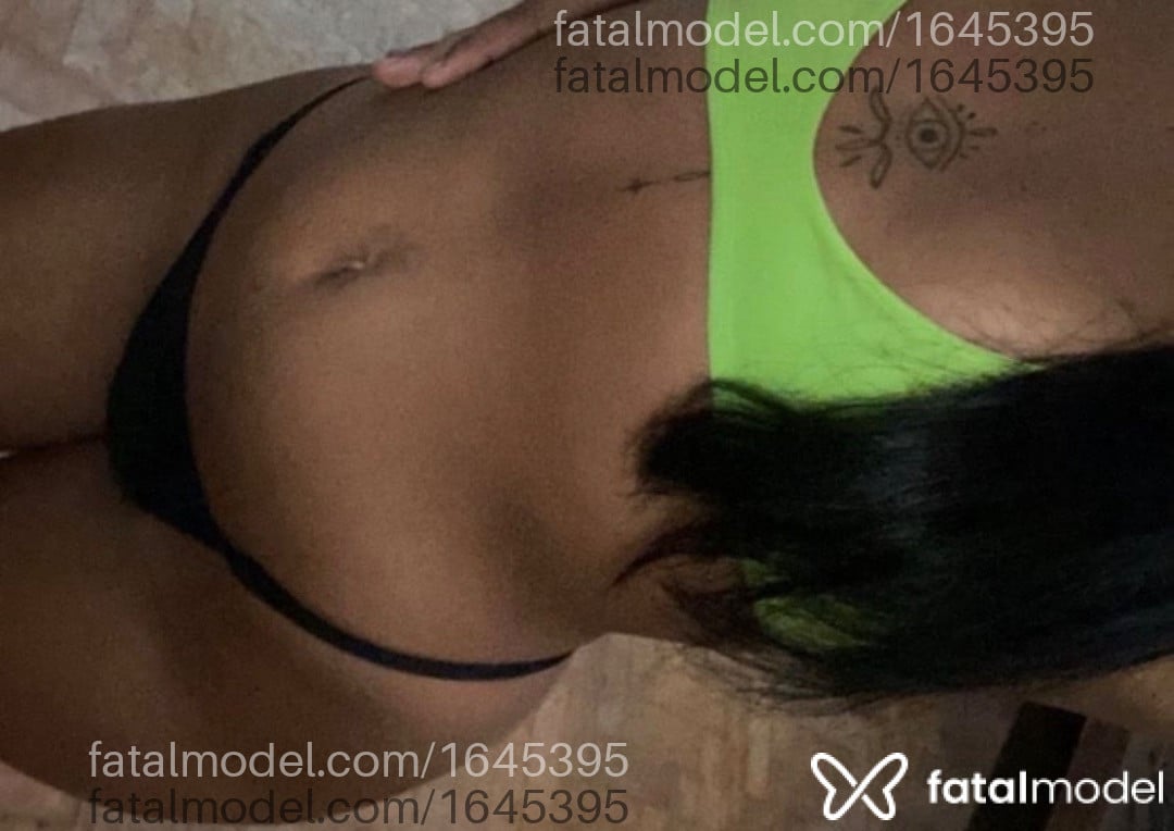 Acompanhante mulher morena (o) de olhos pretos em Belo Horizonte - Ysis