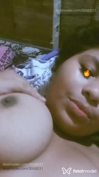 Acompanhante mulher morena (o) de olhos pretos em Caucaia - Cacauzinha