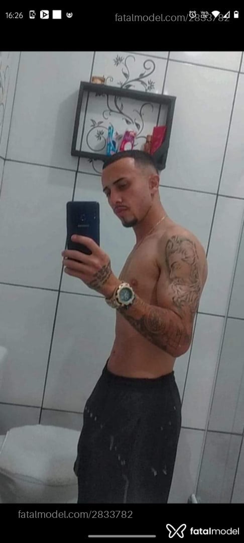 Acompanhante homem morena (o) de olhos castanhos em Iguaba Grande - Marcos
