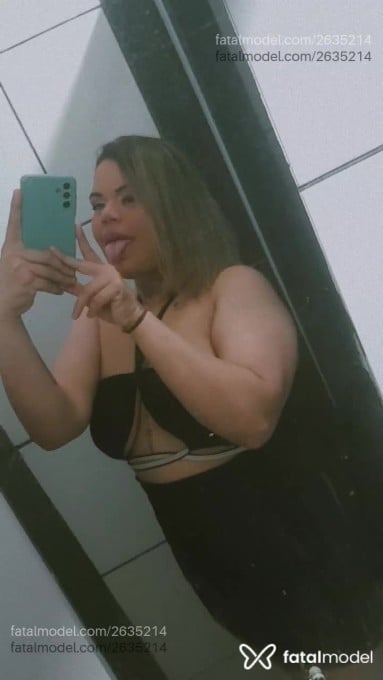 Acompanhante mulher loira (o) de olhos castanhos em São Francisco do Sul Acompanhante mulher loira (o) de olhos castanhos em São Francisco do Sul - Perola