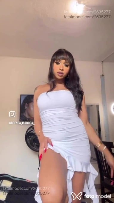 Acompanhante mulher trans morena (o) de olhos castanhos em Belo Horizonte - Brenda