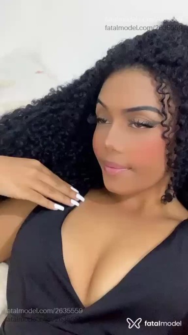 Acompanhante mulher morena (o) de olhos castanhos em Patrocínio Acompanhante mulher morena (o) de olhos castanhos em Patrocínio - Isis Bellucci