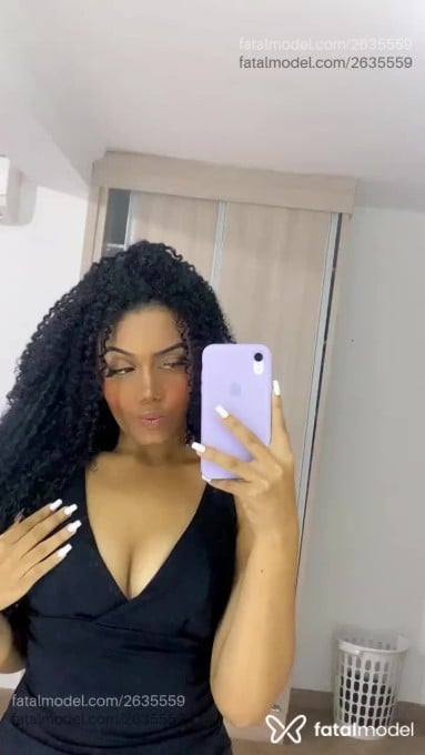Acompanhante mulher morena (o) de olhos castanhos em Patrocínio Acompanhante mulher morena (o) de olhos castanhos em Patrocínio - Isis Bellucci