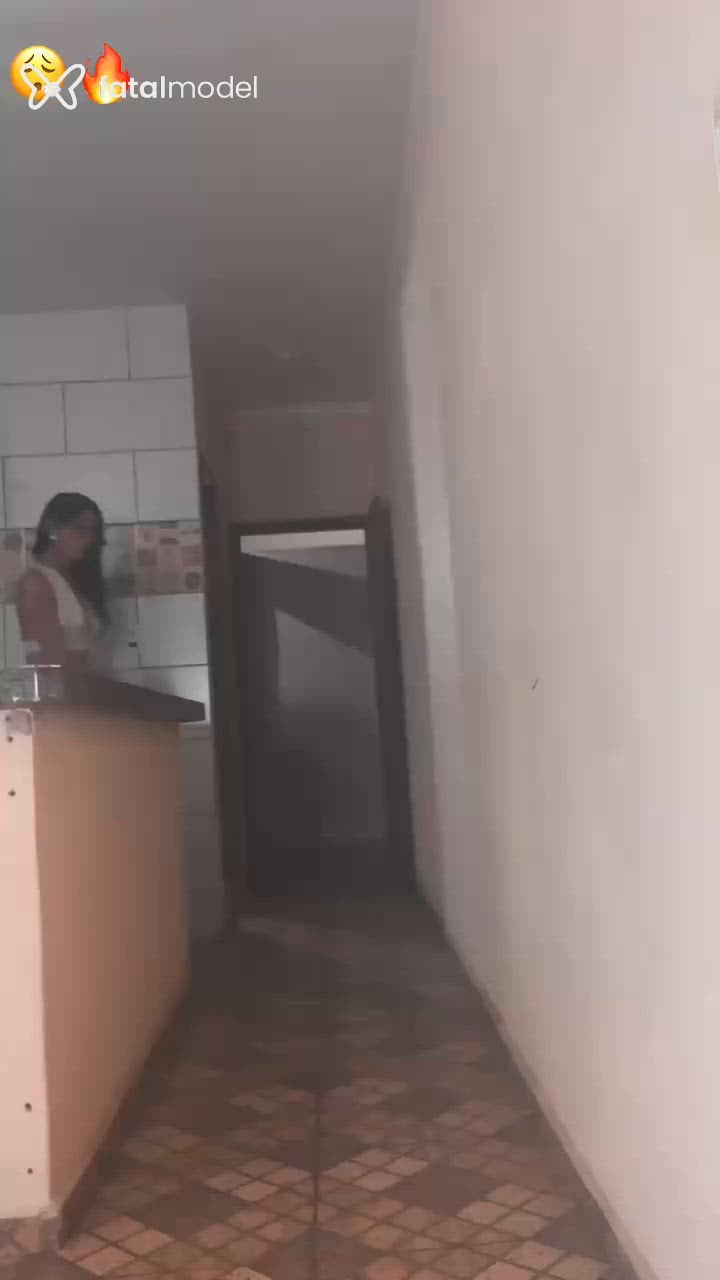 Acompanhante mulher trans morena (o) de olhos castanhos - Angel Demon