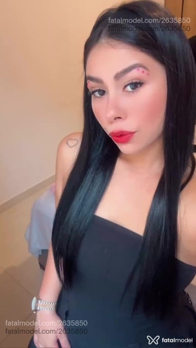 Acompanhante mulher morena (o) de olhos pretos em Balneário Camboriú - Manuzinha