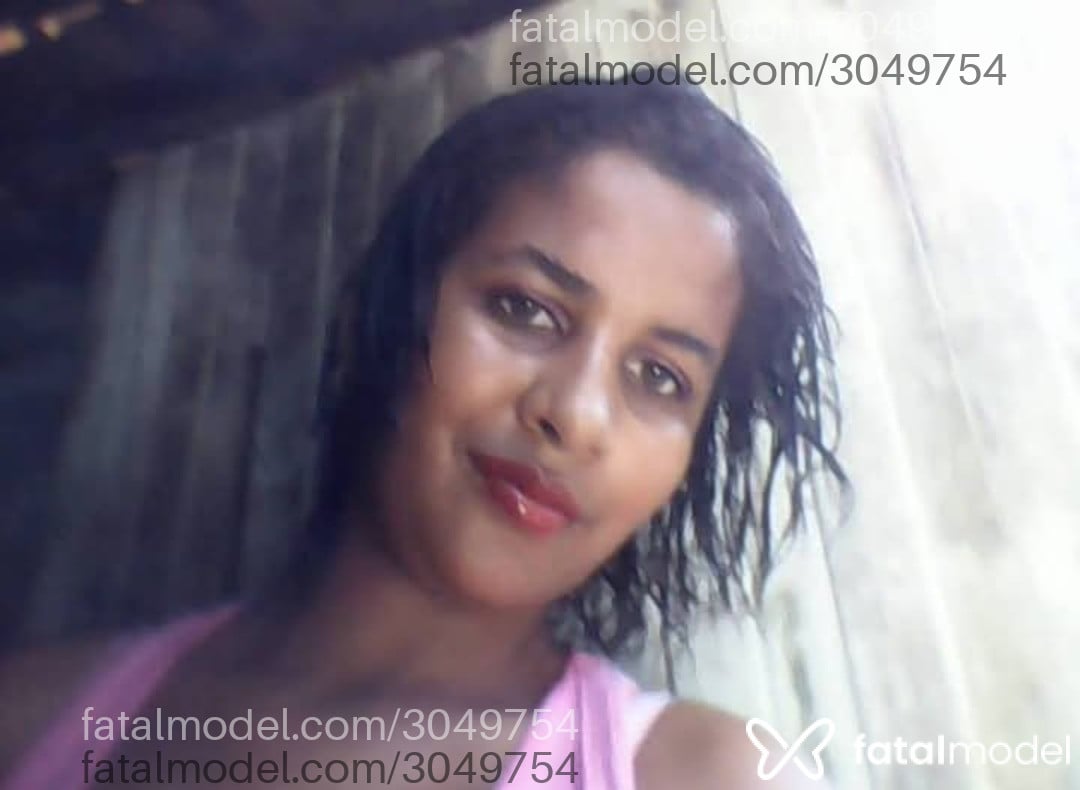 Acompanhante mulher com cabelo castanho de olhos castanhos em Arapiraca Acompanhante mulher com cabelo castanho de olhos castanhos em Arapiraca - Morena