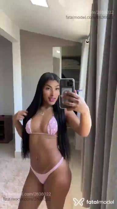 Acompanhante mulher morena (o) de olhos pretos - Thamires