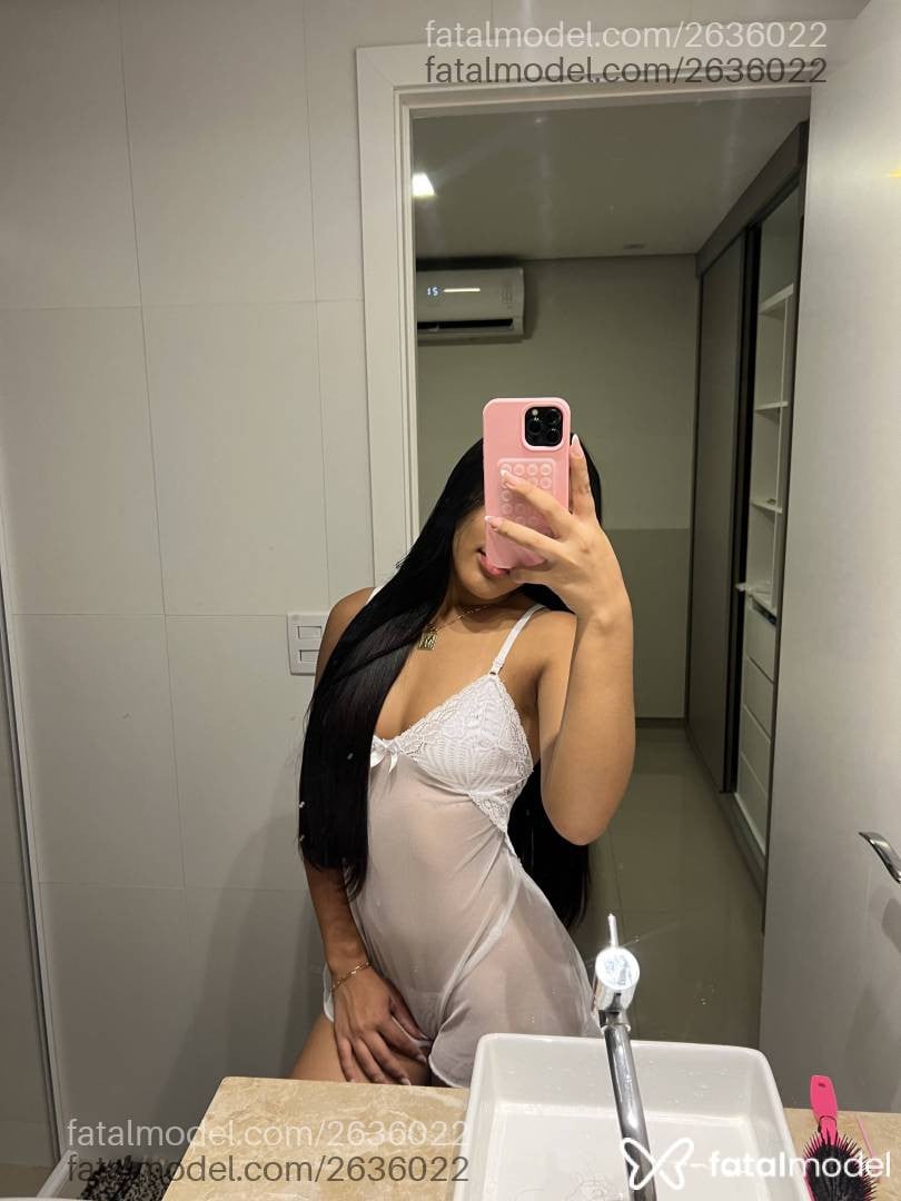 Acompanhante mulher morena (o) de olhos pretos - Thamires
