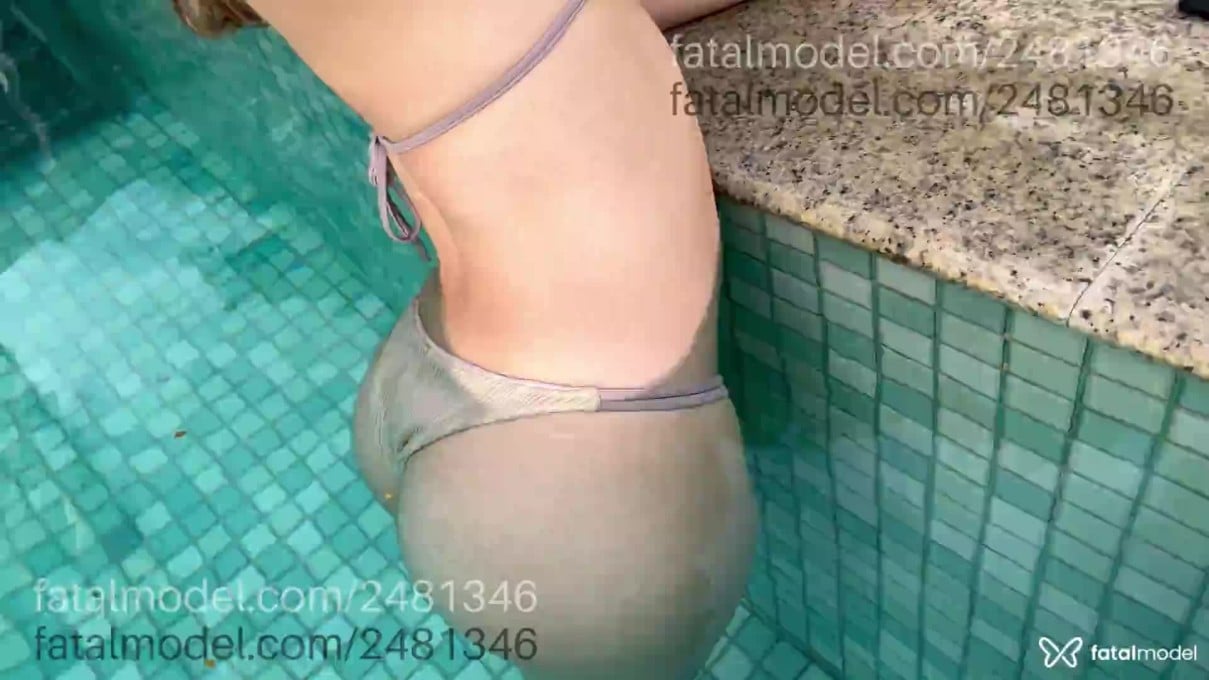 Acompanhante mulher loira (o) de olhos mel em Bauru Acompanhante mulher loira (o) de olhos mel em Bauru - Mel Schultz