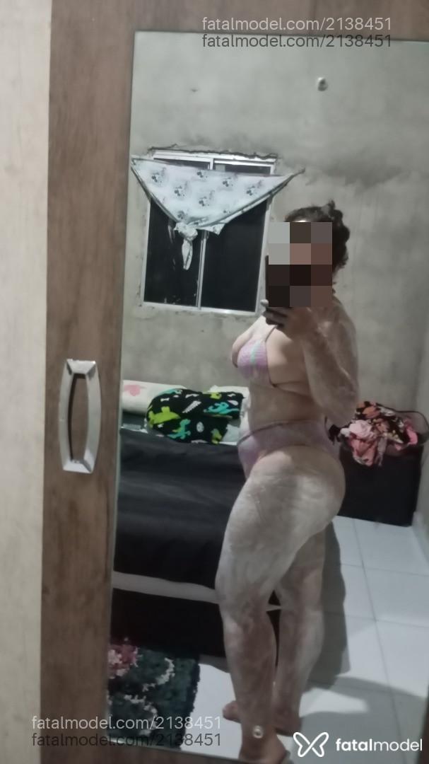 Acompanhante mulher com cabelo castanho de olhos castanhos em Porto Velho - Lamarao