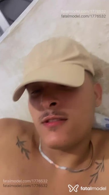Acompanhante homem morena (o) de olhos castanhos em Fortaleza - Pedro
