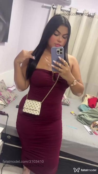 Acompanhante mulher morena (o) de olhos castanhos - Rafaella Dias Acompanhante mulher morena (o) de olhos castanhos - Rafaella Dias