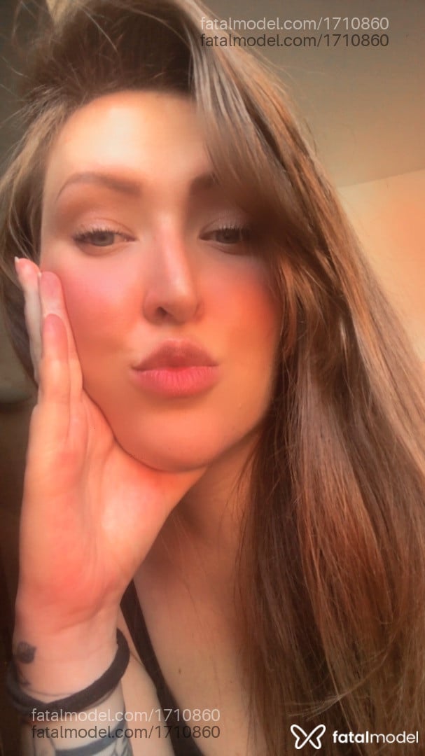 Acompanhante mulher loira (o) de olhos azuis - Mandy Acompanhante mulher loira (o) de olhos azuis - Mandy