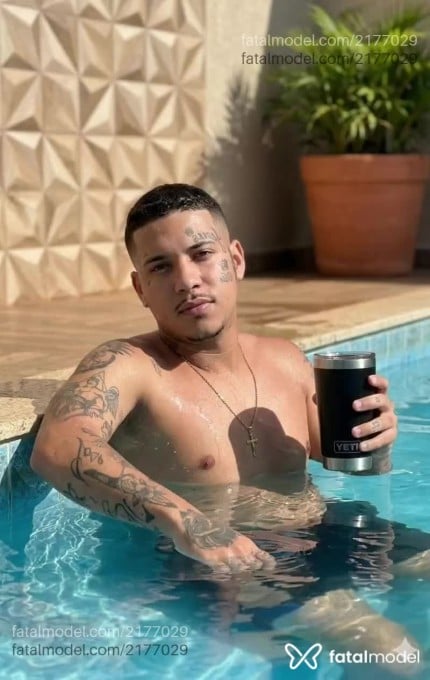 Acompanhante homem morena (o) de olhos castanhos em Patos - Fábio Santos