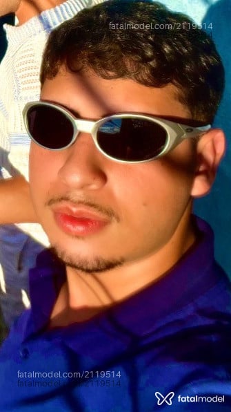 Acompanhante homem com cabelo castanho de olhos castanhos em São Paulo - Daniel