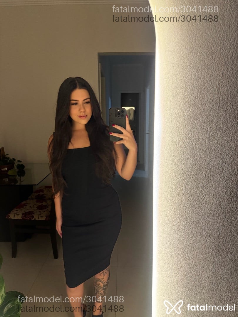 Acompanhante mulher com cabelo castanho de olhos castanhos em São Paulo - Larissa