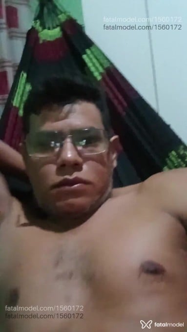 Acompanhante homem com cabelo castanho de olhos castanhos em Caucaia Acompanhante homem com cabelo castanho de olhos castanhos em Caucaia - Teju Freitas