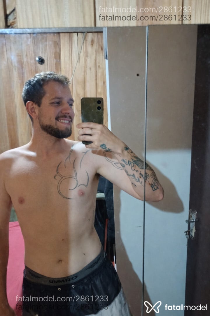 Acompanhante homem loira (o) de olhos azuis em São Leopoldo Acompanhante homem loira (o) de olhos azuis em São Leopoldo - Souza