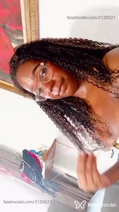 Acompanhante mulher trans morena (o) de olhos castanhos - Morenna Acompanhante mulher trans morena (o) de olhos castanhos - Morenna