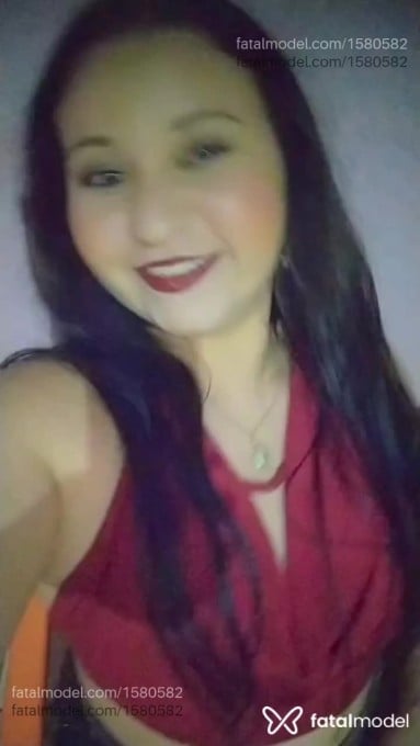 Acompanhante mulher morena (o) de olhos castanhos em Lauro Muller - Catriny