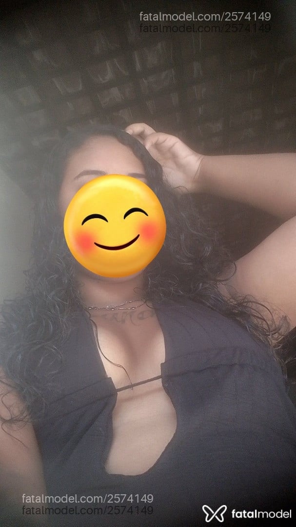 Acompanhante mulher morena (o) de olhos castanhos em Recife Acompanhante mulher morena (o) de olhos castanhos em Recife - Mari