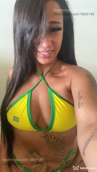 Acompanhante mulher morena (o) de olhos mel em Rio de Janeiro - Nicolly