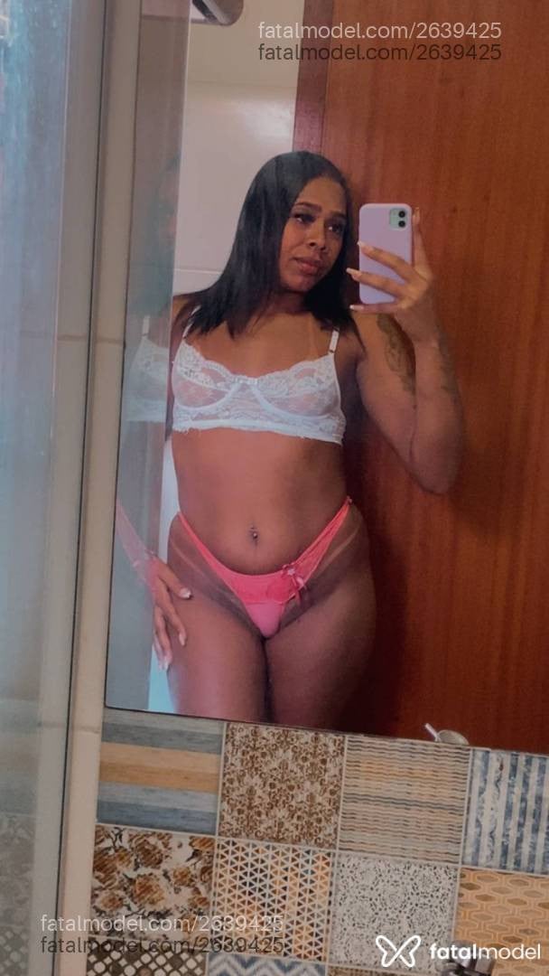 Acompanhante mulher morena (o) de olhos castanhos - Patty Alves