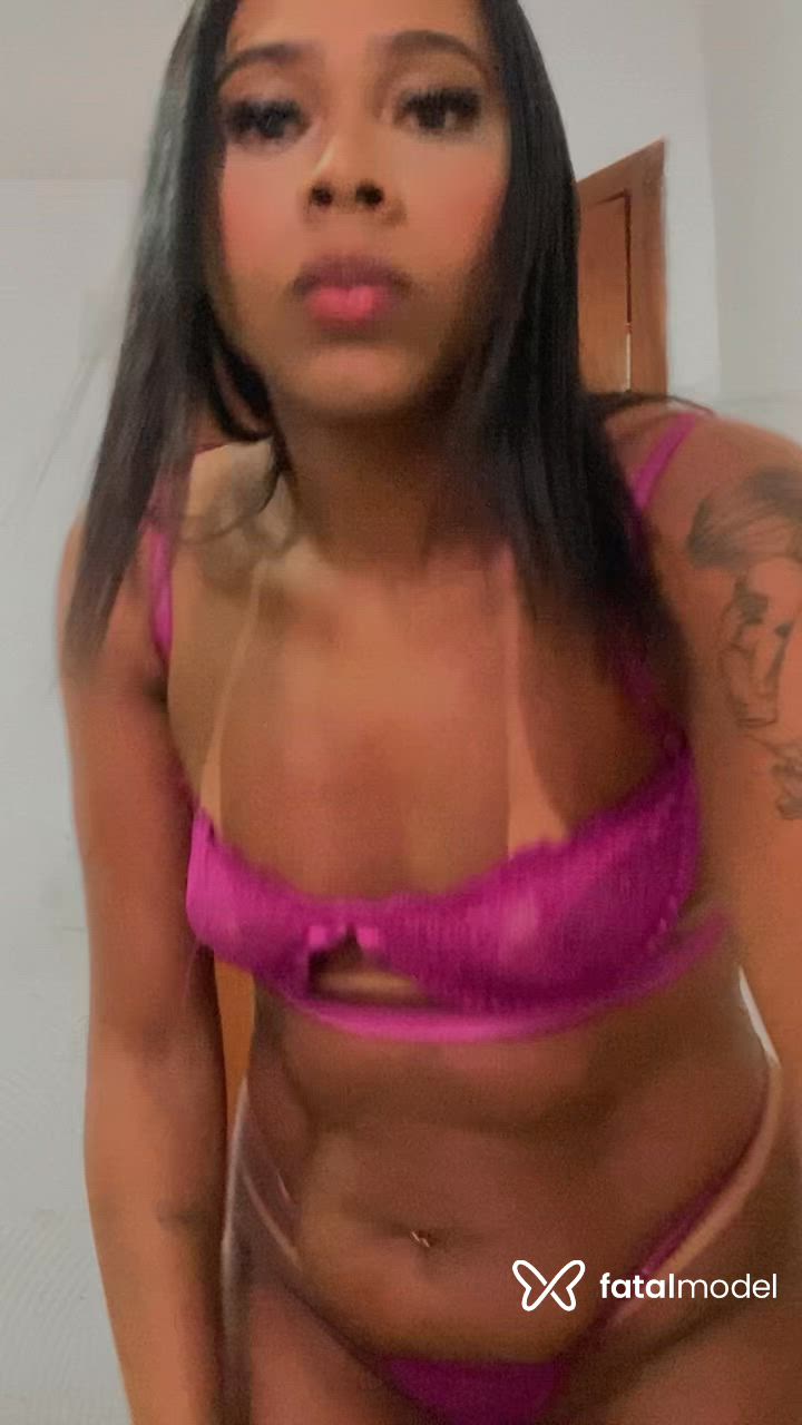 Acompanhante mulher morena (o) de olhos castanhos - Patty Alves