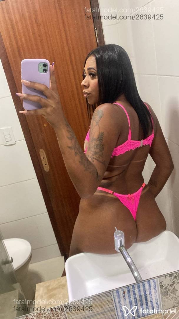 Acompanhante mulher morena (o) de olhos castanhos - Patty Alves