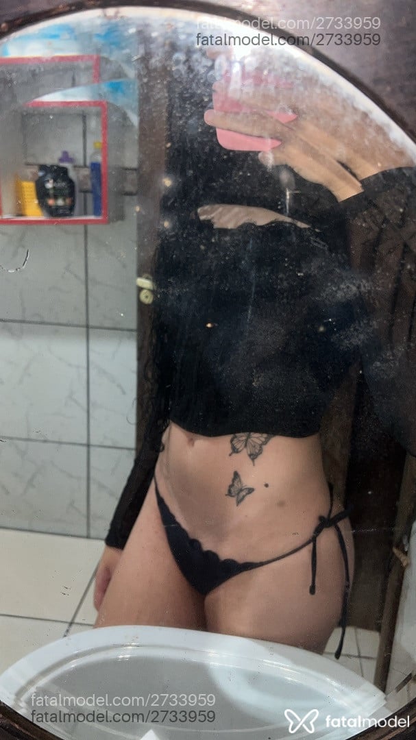 Acompanhante mulher trans morena (o) de olhos pretos em Virtual - Beatriz Eduarda