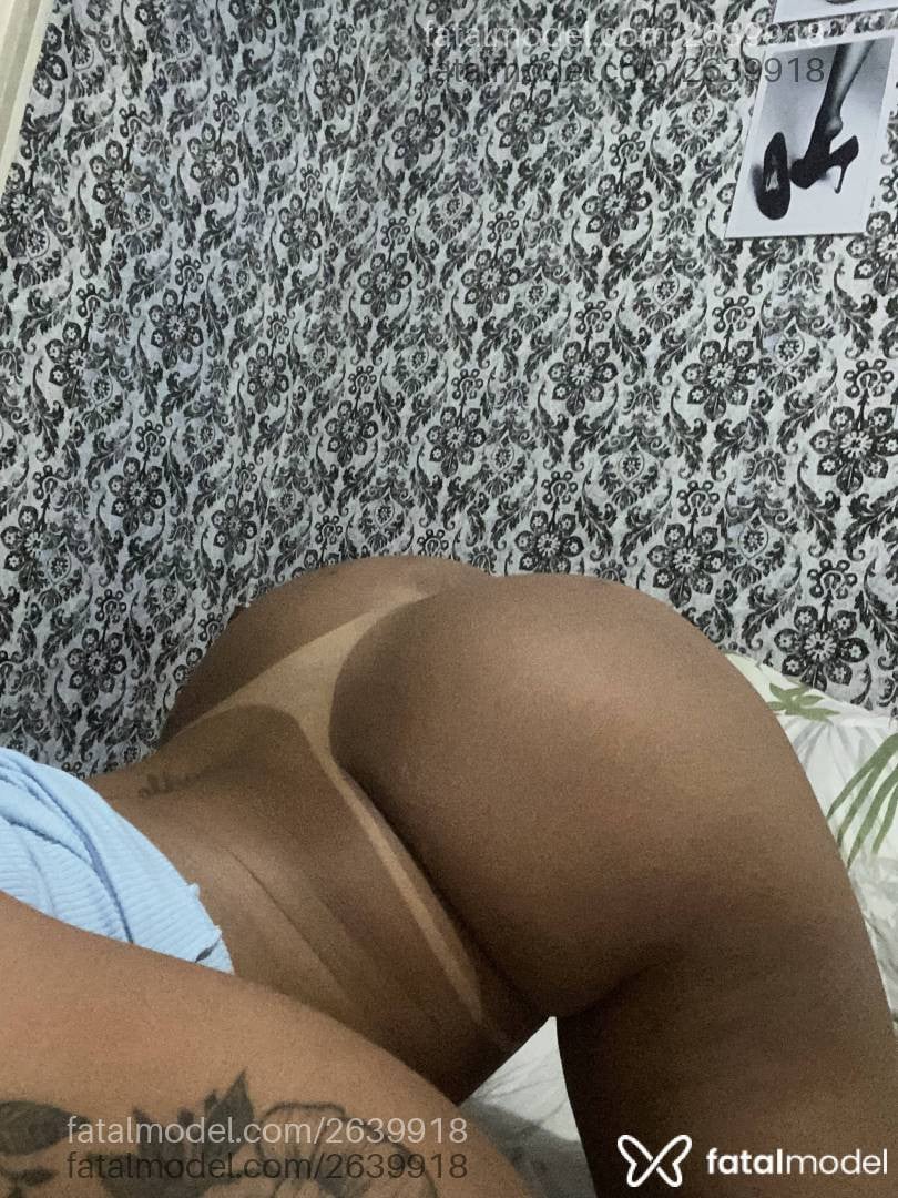 Acompanhante mulher morena (o) de olhos mel - Sarah Muniz