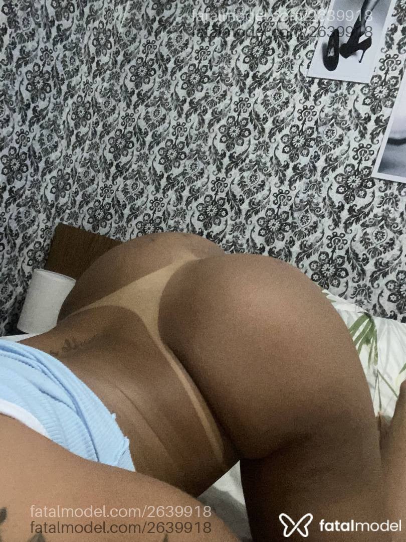 Acompanhante mulher morena (o) de olhos mel - Sarah Muniz