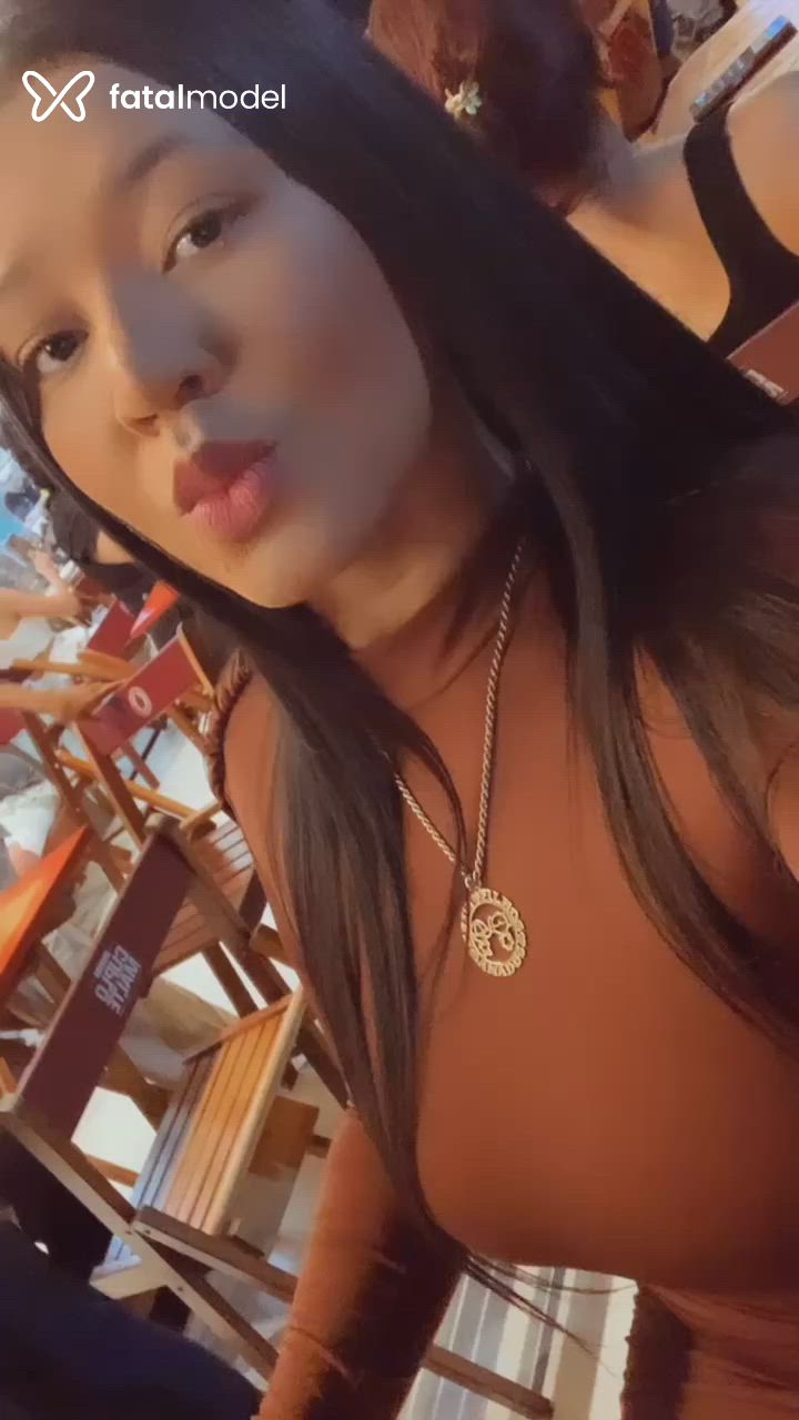 Acompanhante mulher com cabelo castanho de olhos pretos em Picos - Milenna Castro