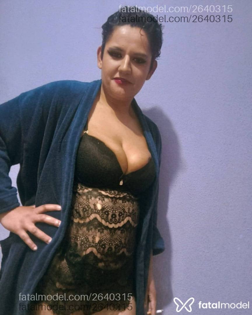 Acompanhante mulher morena (o) de olhos castanhos em Gravataí - Carolina