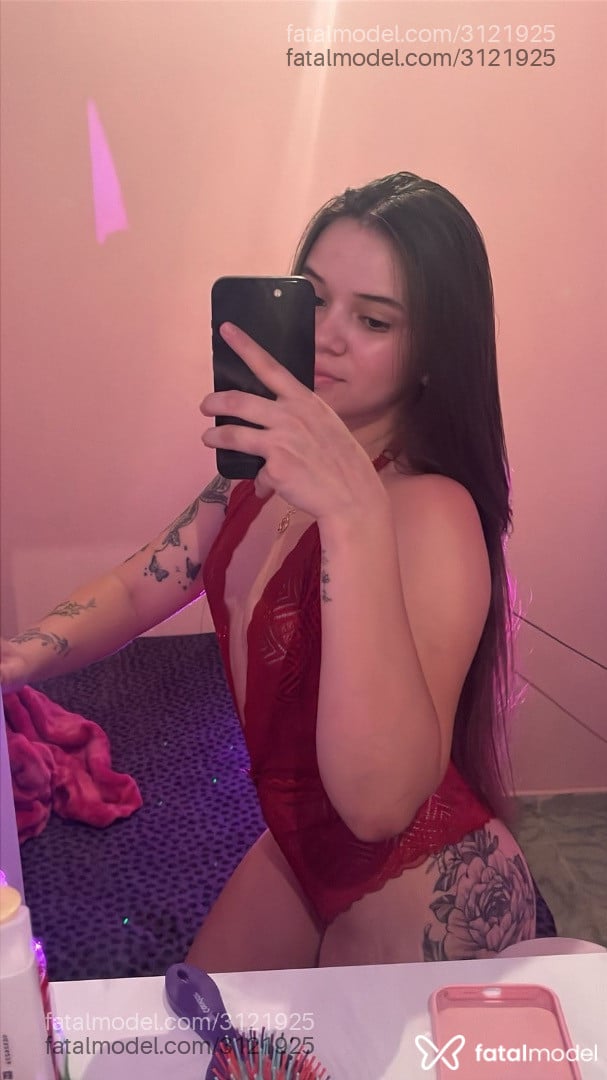 Acompanhante mulher morena (o) de olhos castanhos em Manaus Acompanhante mulher morena (o) de olhos castanhos em Manaus - Izabela Aurora